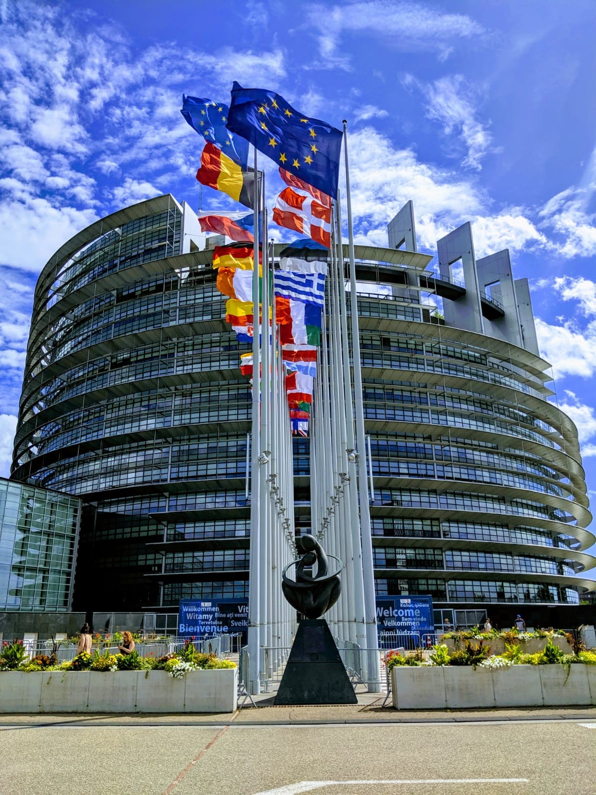 r/europe - A picture of the European parliament I took today